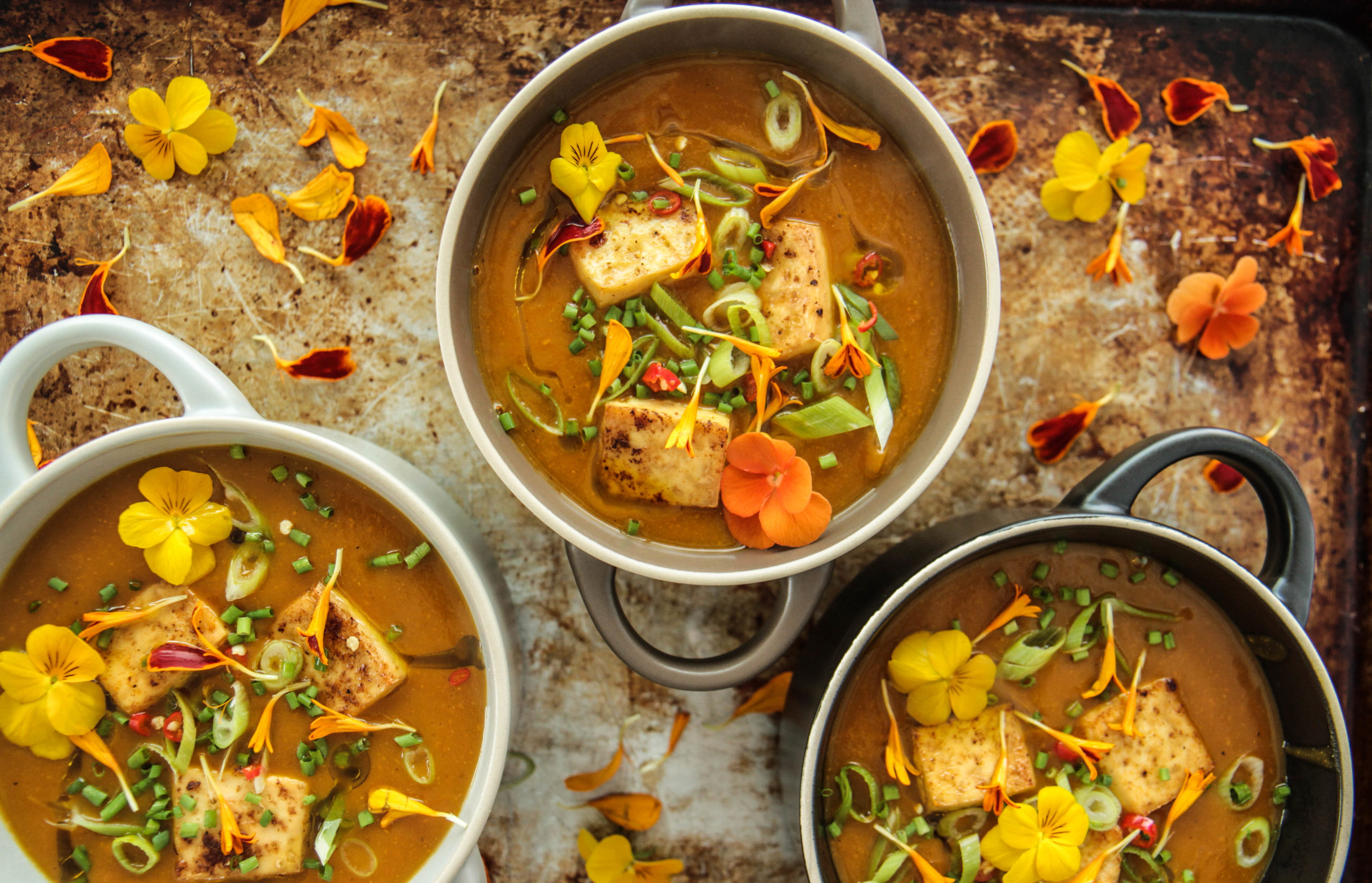 WINTER WARMING SOUPS AND BREADS