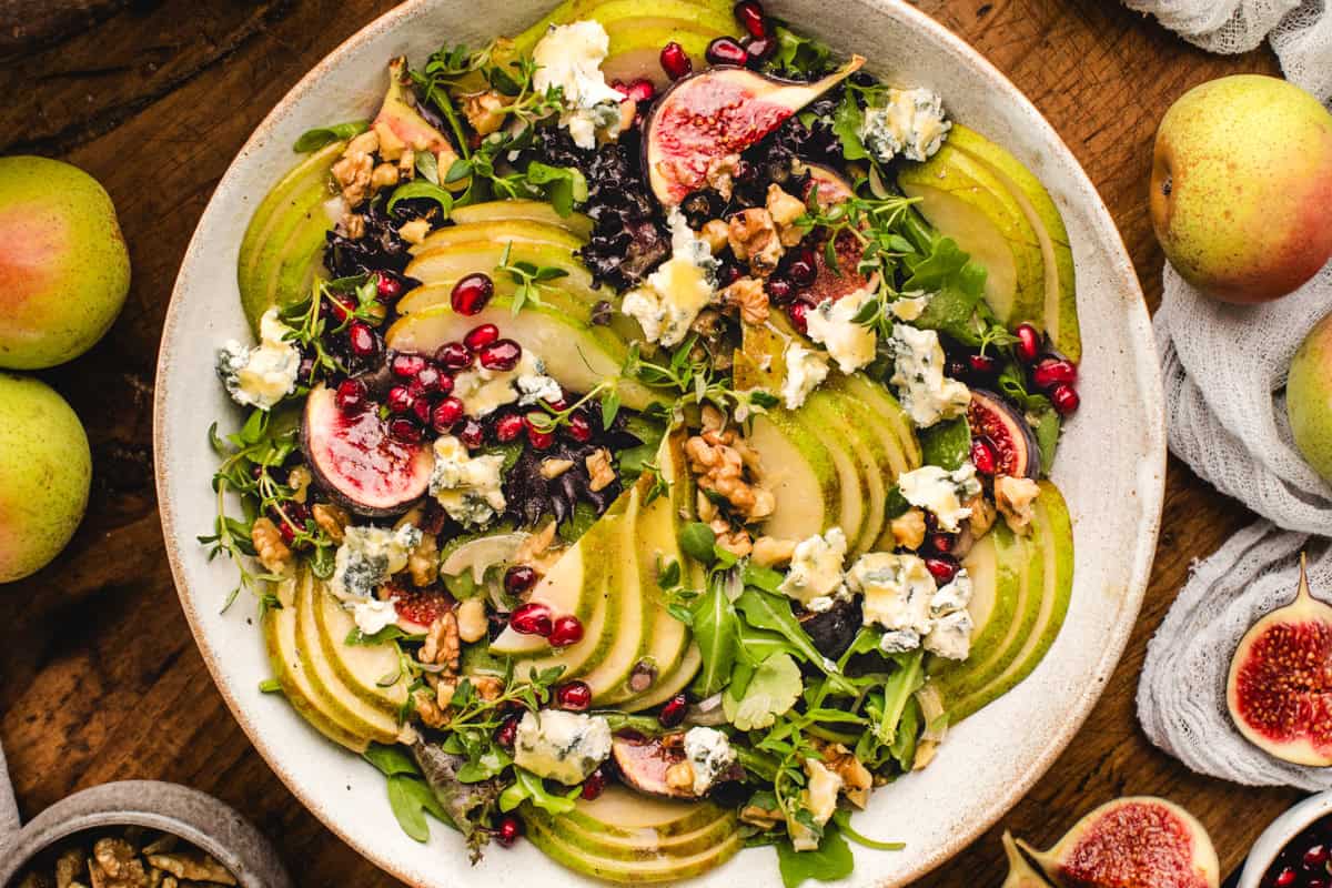 Pear-Salad-Recipe-with-Walnuts-1-2